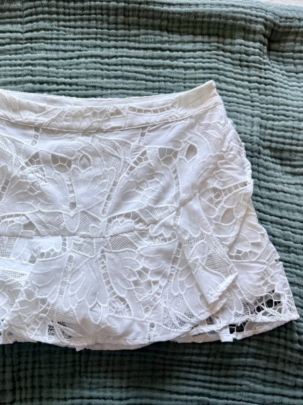 Cute TCEC skort NWOT